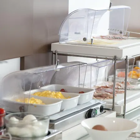 San Pietro 4* Nápoly