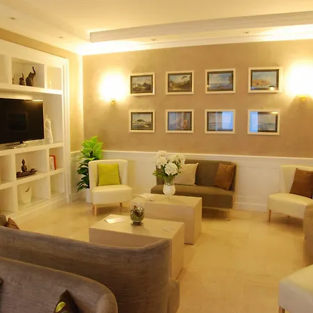 Szálloda San Pietro Nápoly