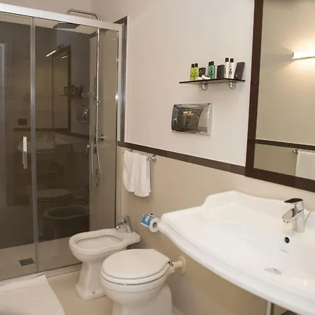 San Pietro 4*