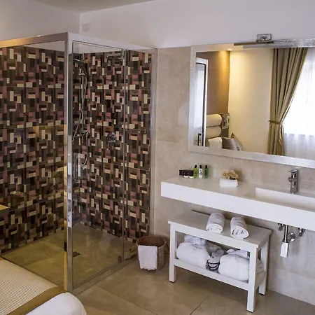 Hotel San Pietro Naples