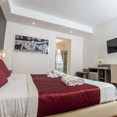 San Pietro 4* Neapol