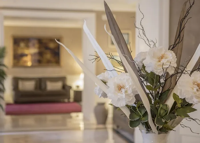 San Pietro 4* Naples