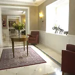 圣彼特洛酒店 4*